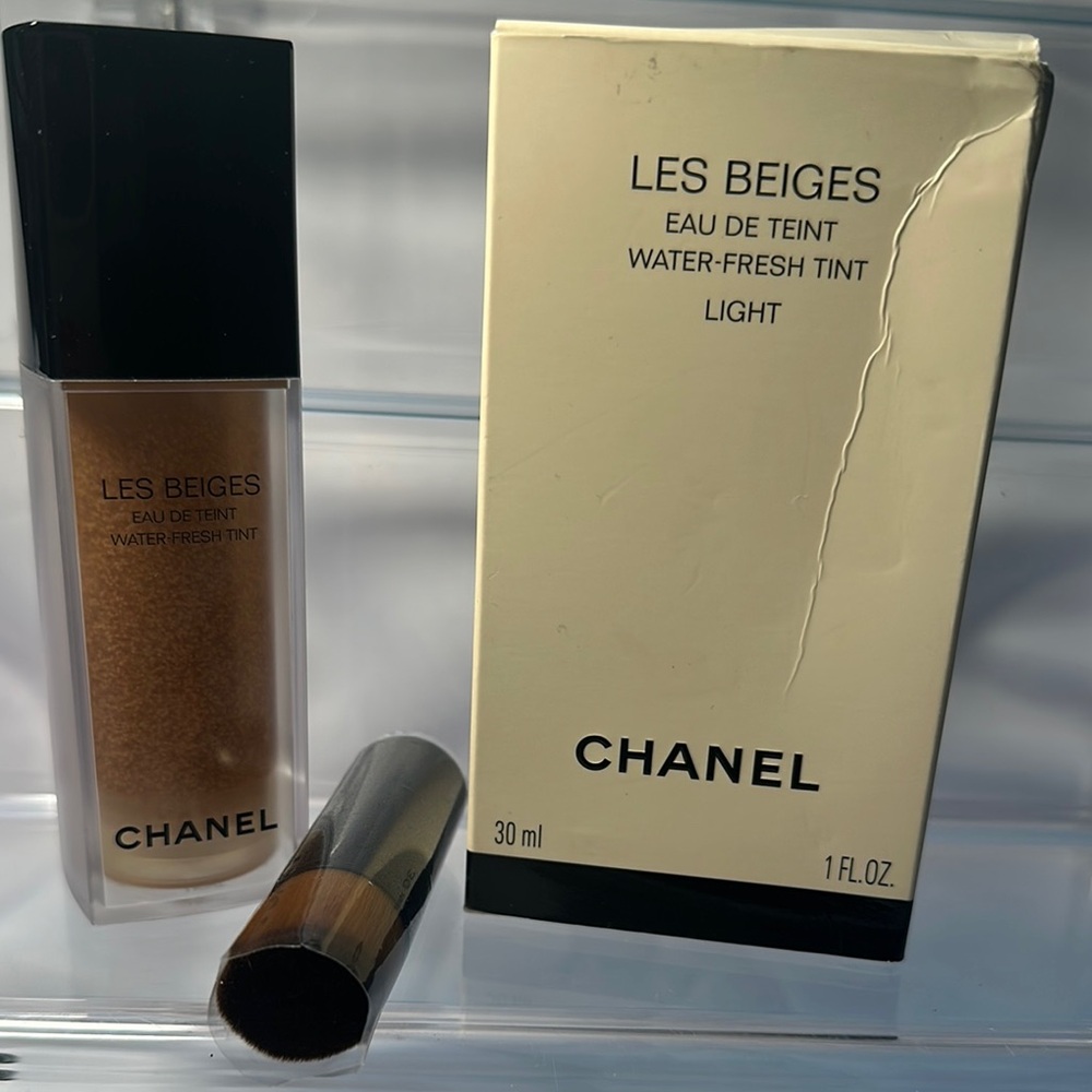 Chanel Les Beiges Water-Fresh Tint - Light